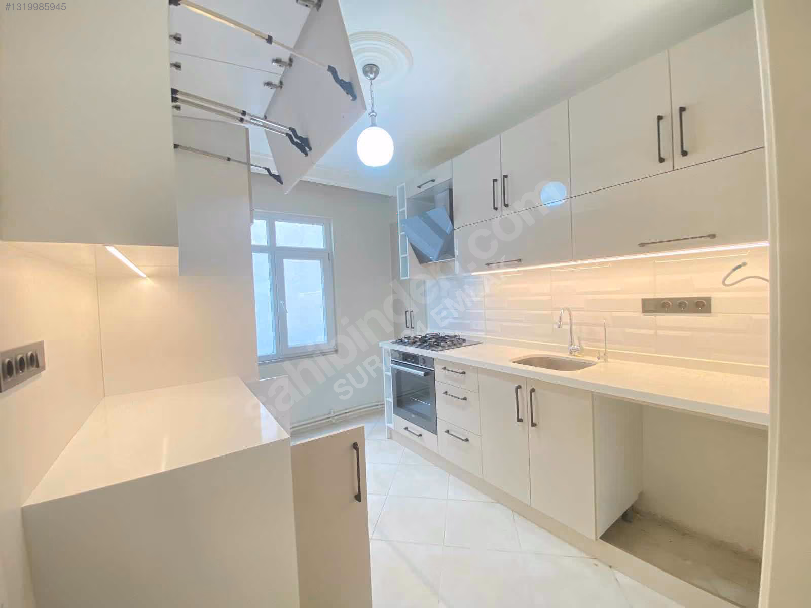 MARMARAYA YÜRÜME MESAFESİNDE GENİŞ 3+1 KİRALIK DAİRE