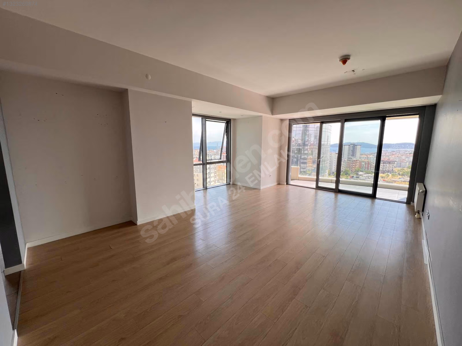 MANZARA ADALAR DA DENİZ MANZARALI BÜYÜK TİP 3+1 KİRALIK DAİRE