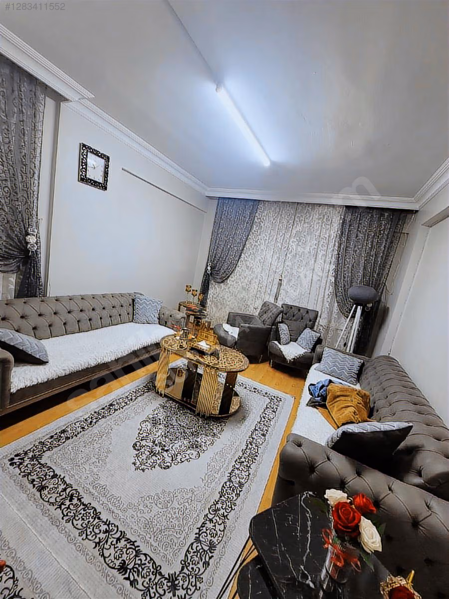 ALT KAYNARACADA MARMARAYA YÜRÜME MESAFESİNDE 2+1 SATILIK DAİRE
